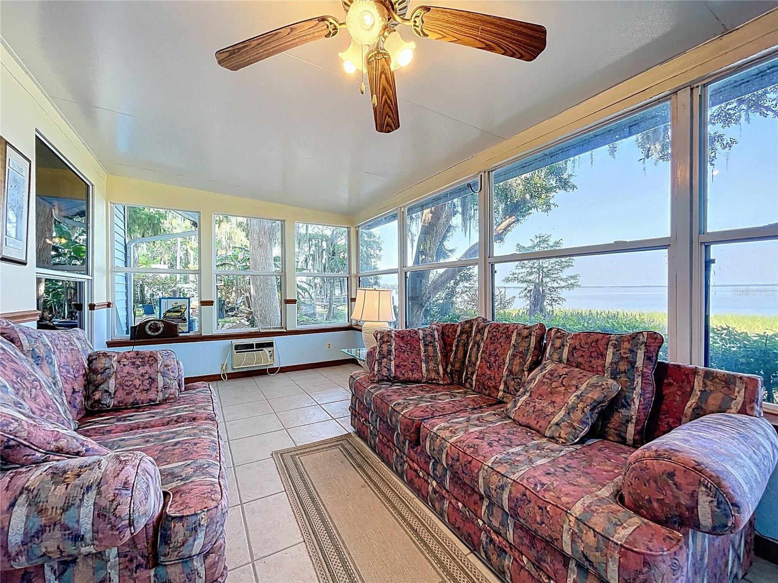 Image 15 of 79 For 1107 Northshore Drive