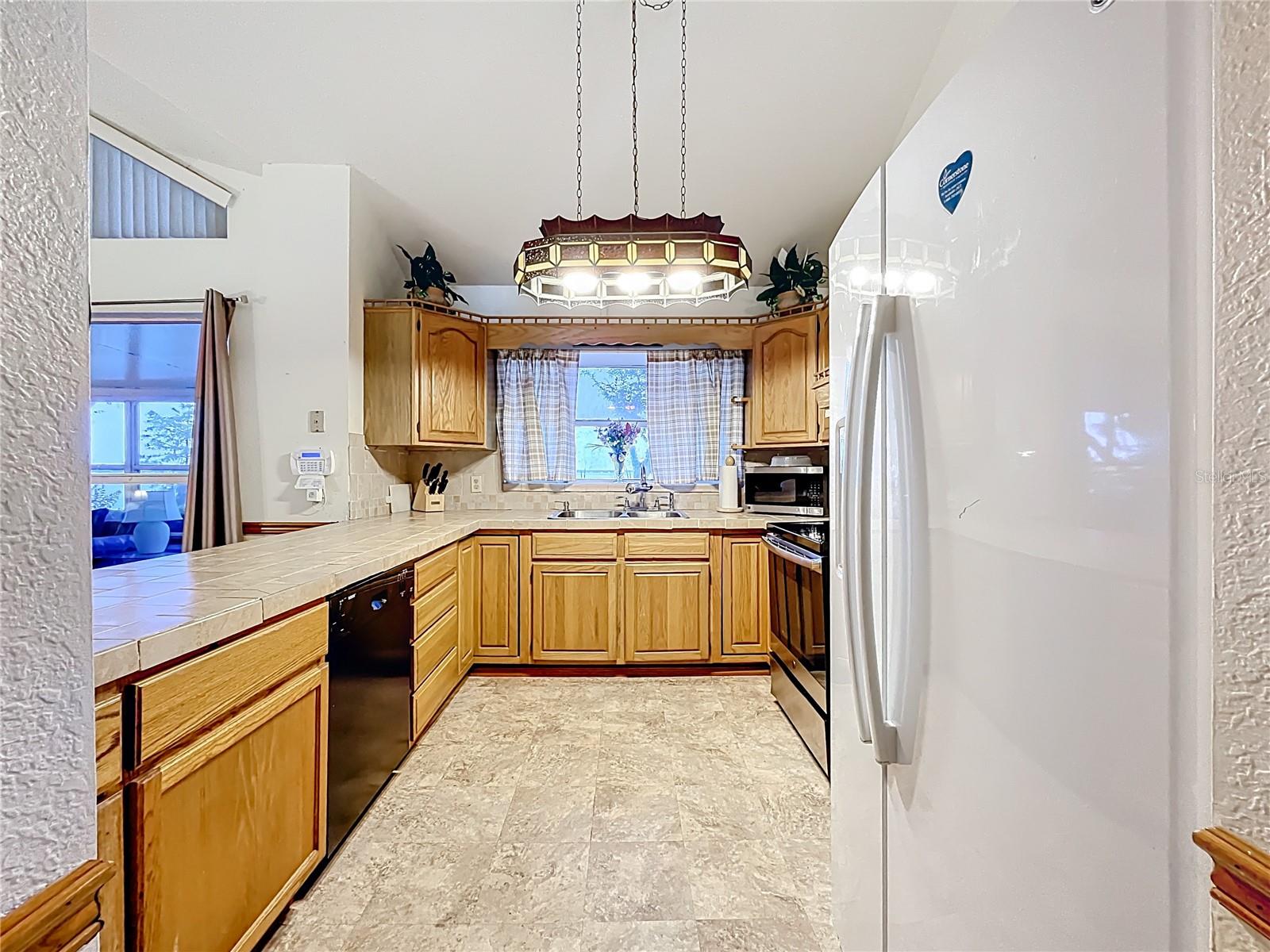 Image 22 of 79 For 1107 Northshore Drive