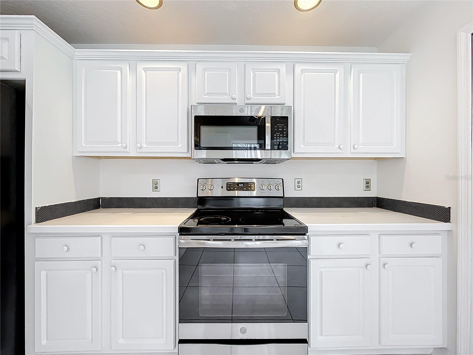 Image 13 of 65 For 2024 Meadowside Drive