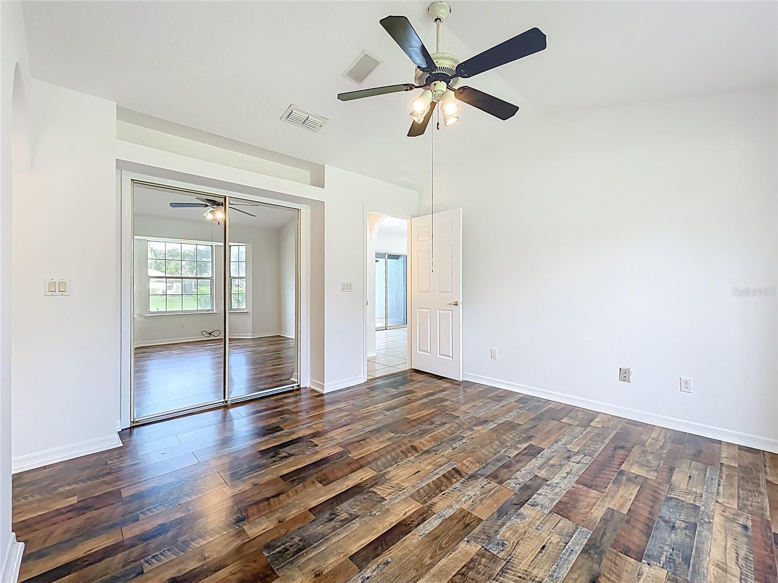 Image 17 of 65 For 2024 Meadowside Drive