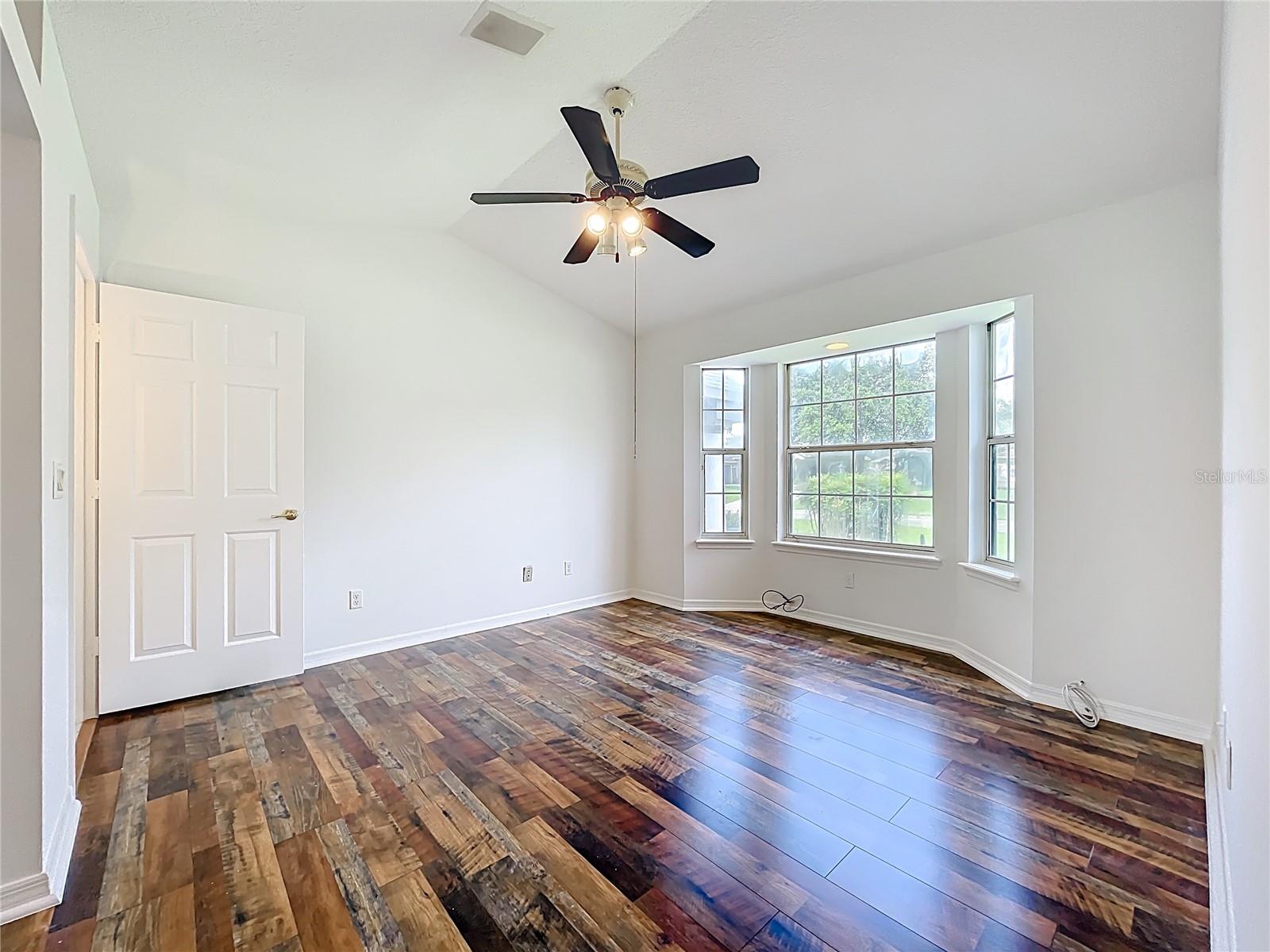 Image 18 of 65 For 2024 Meadowside Drive