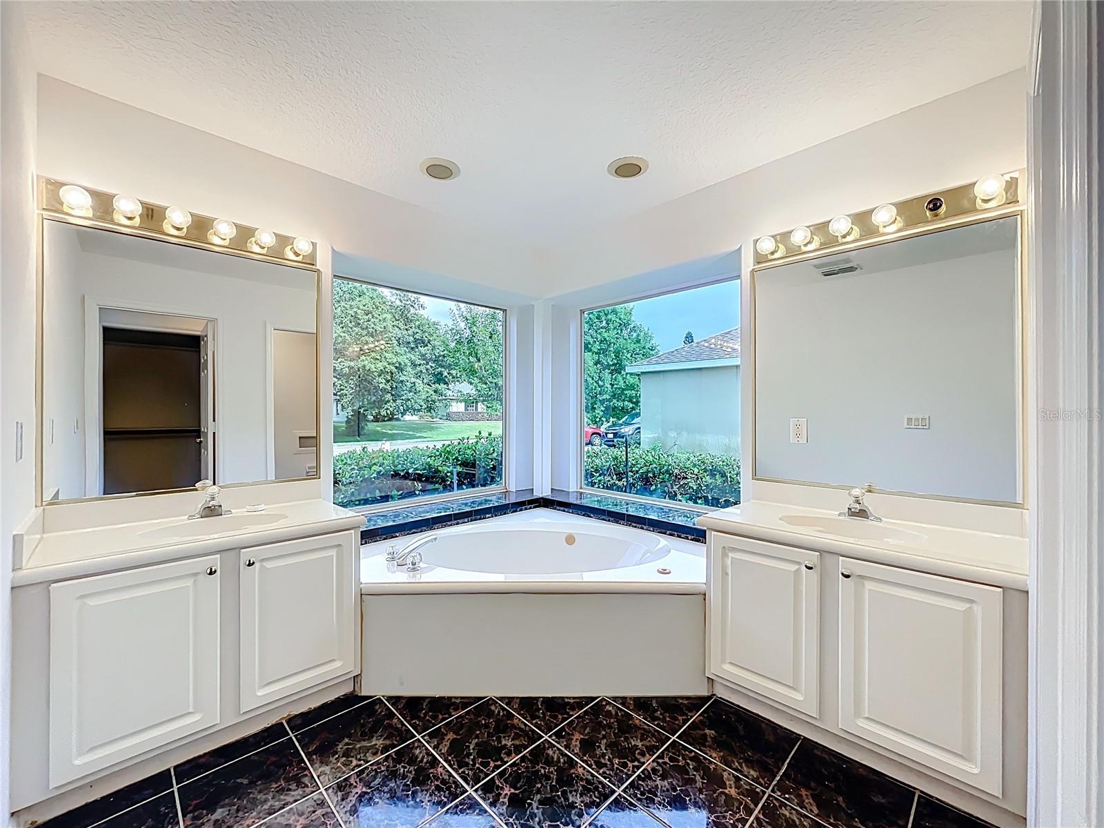 Image 21 of 65 For 2024 Meadowside Drive