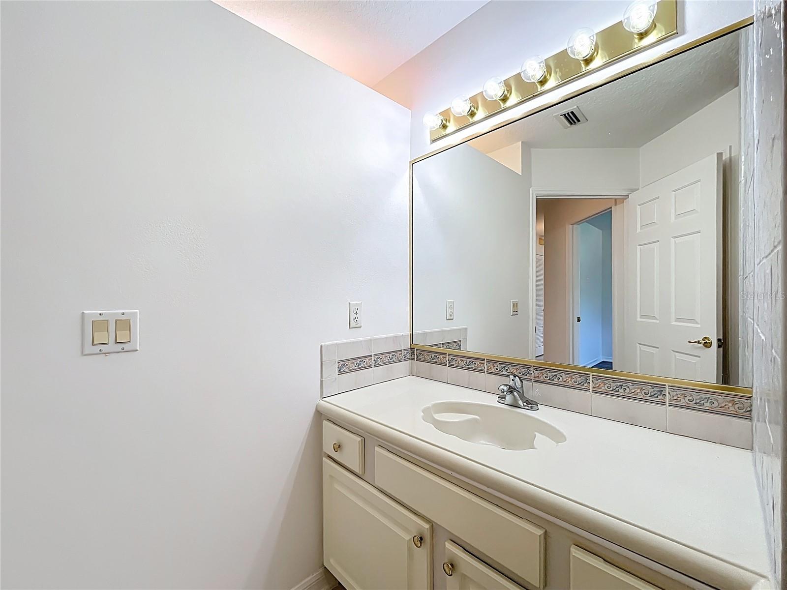 Image 30 of 65 For 2024 Meadowside Drive
