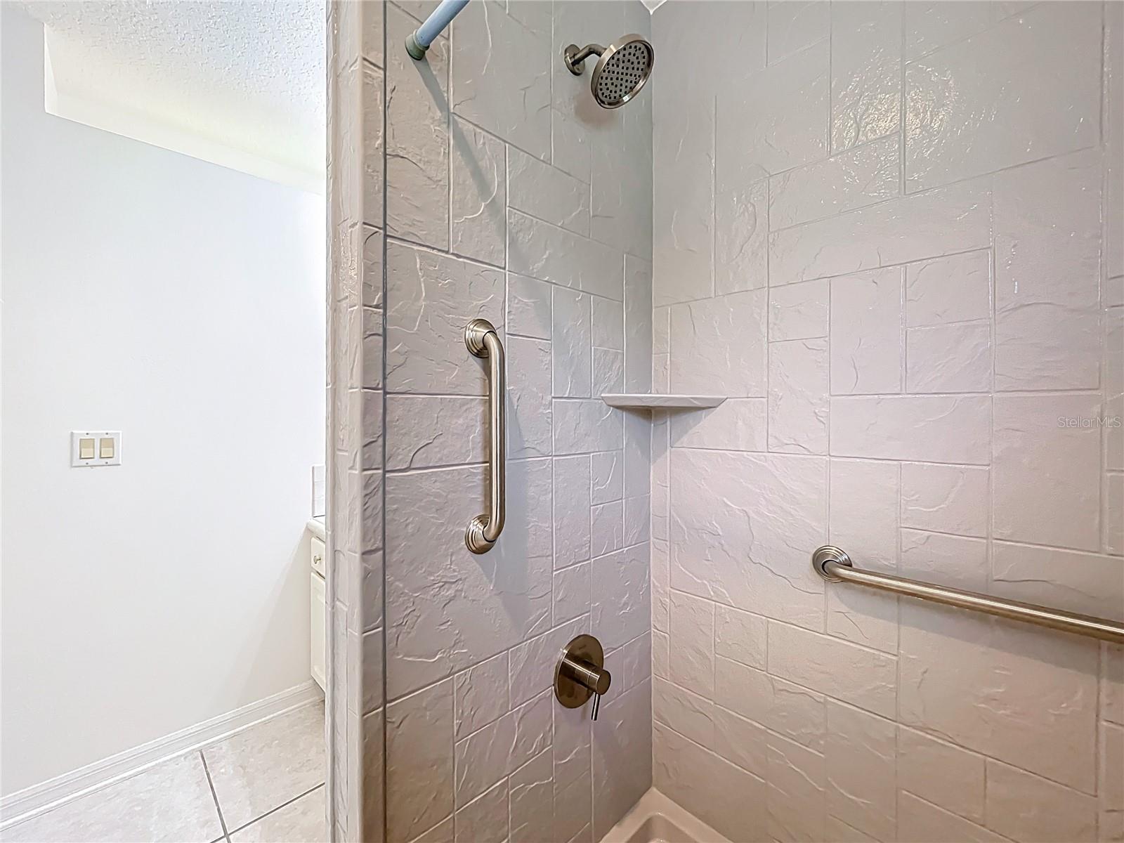 Image 31 of 65 For 2024 Meadowside Drive