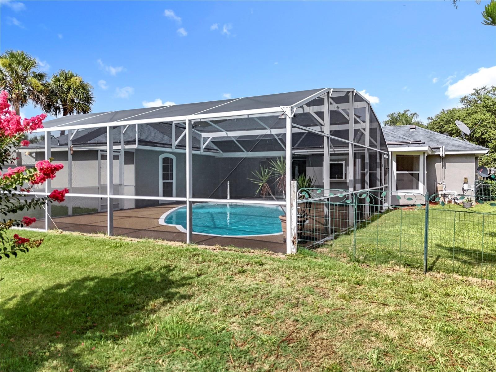 Image 42 of 65 For 2024 Meadowside Drive