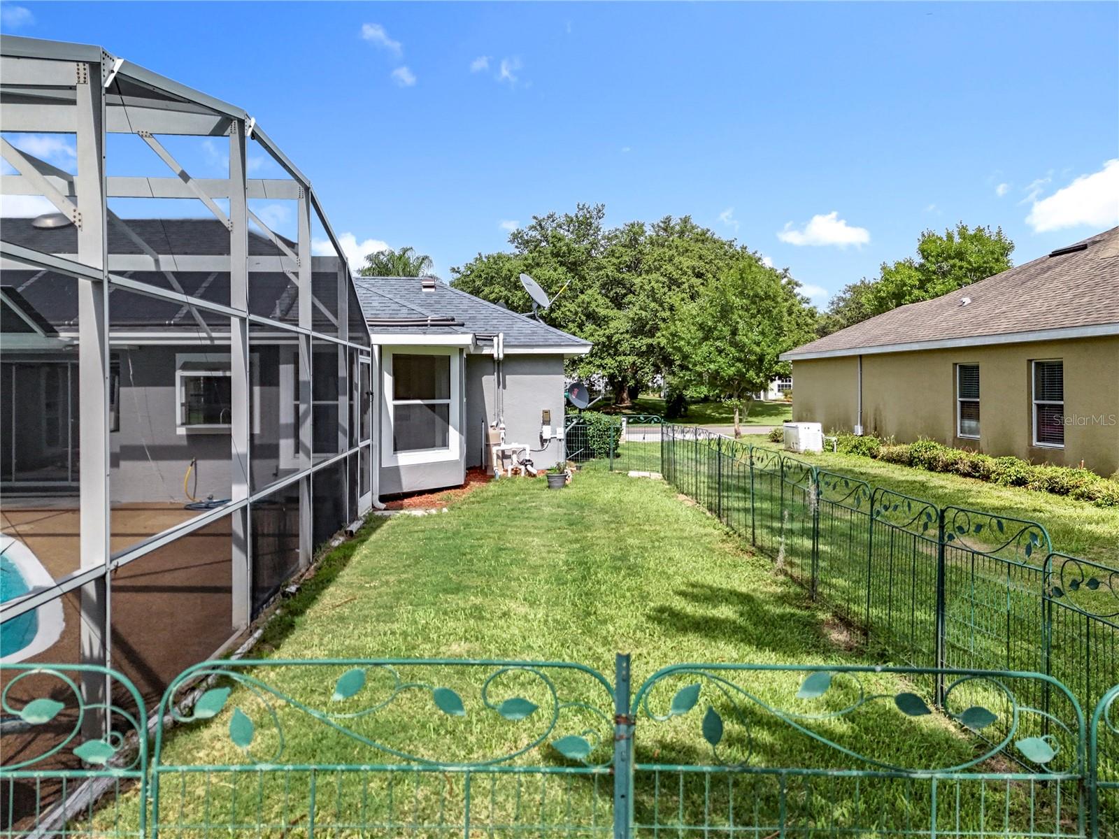 Image 43 of 65 For 2024 Meadowside Drive