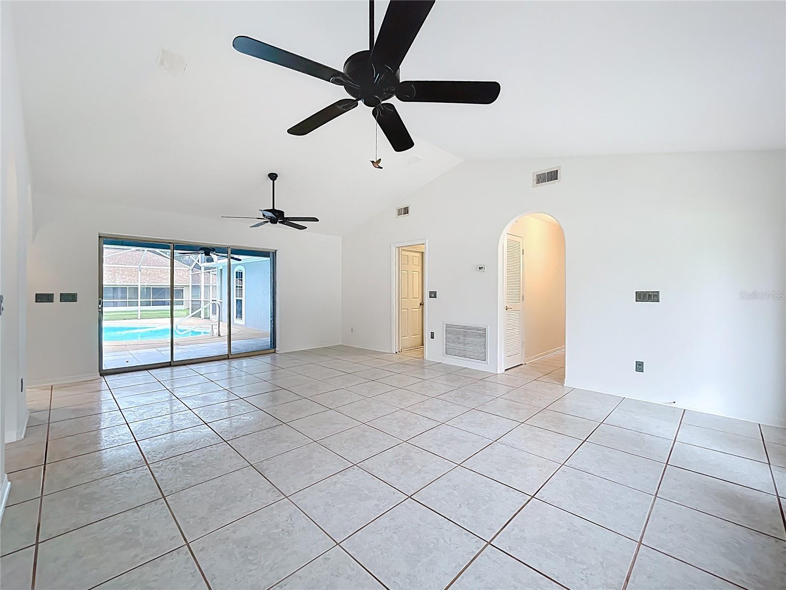 Image 5 of 65 For 2024 Meadowside Drive