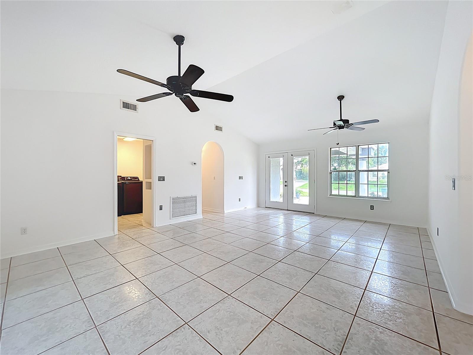 Image 7 of 65 For 2024 Meadowside Drive