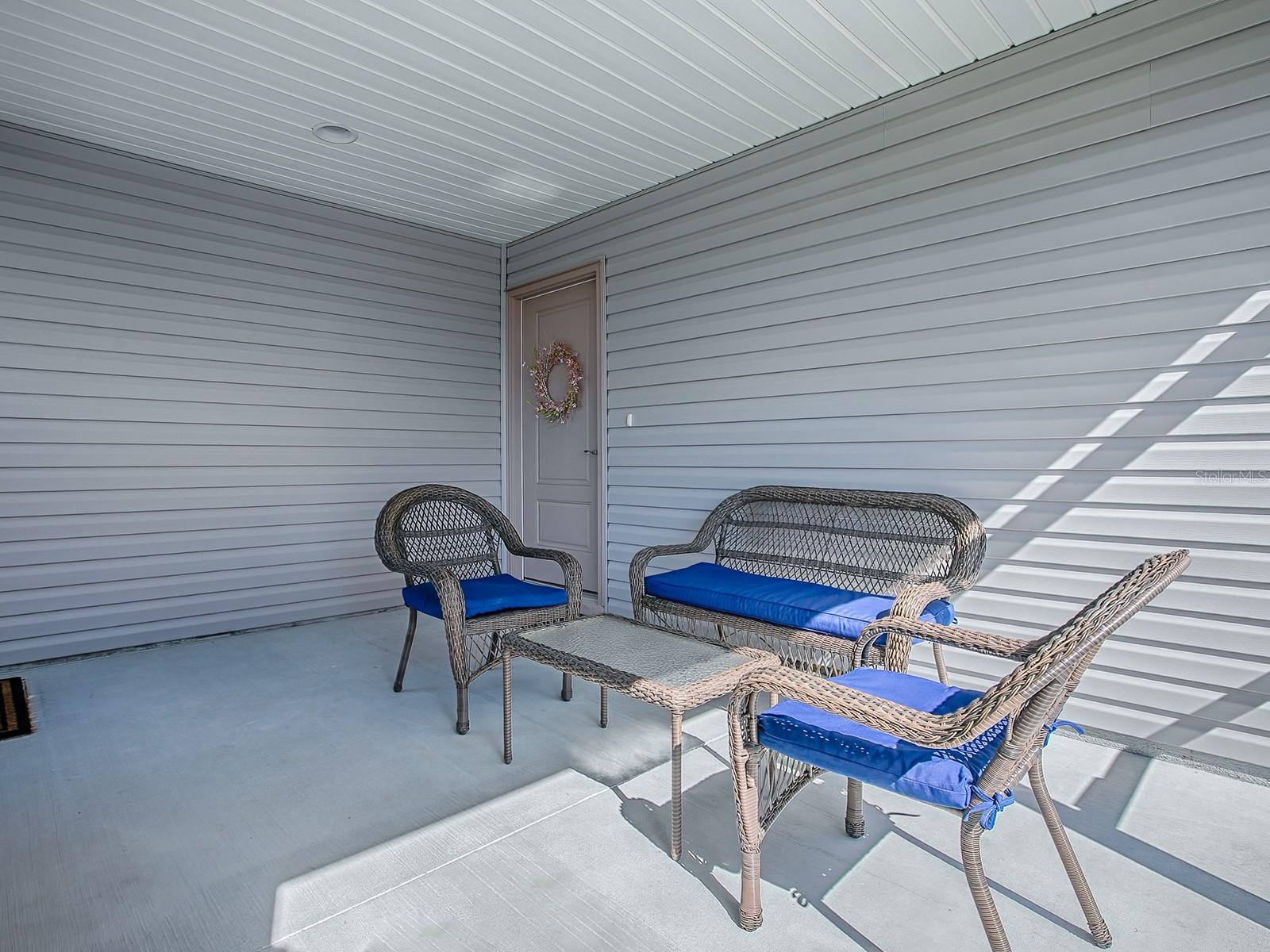 Image 3 of 57 For 865 Conroe Street