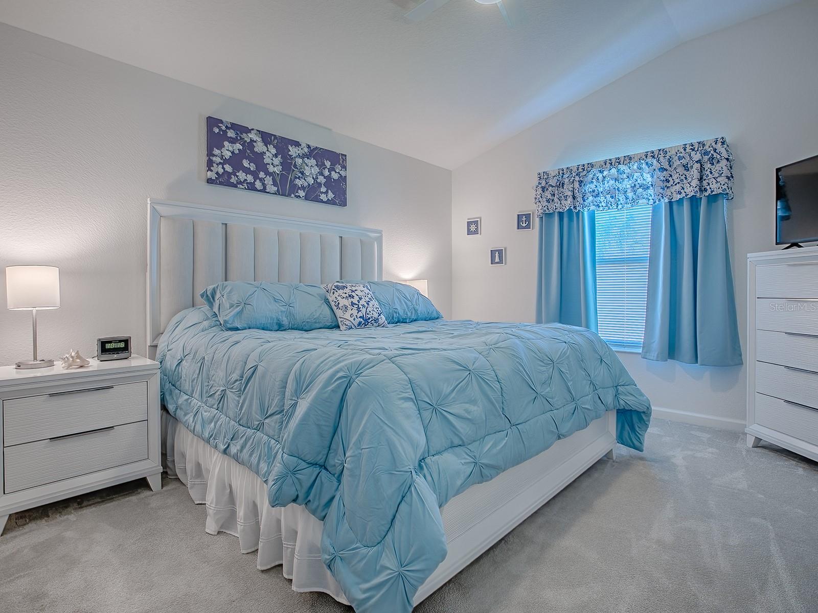 Image 31 of 57 For 865 Conroe Street