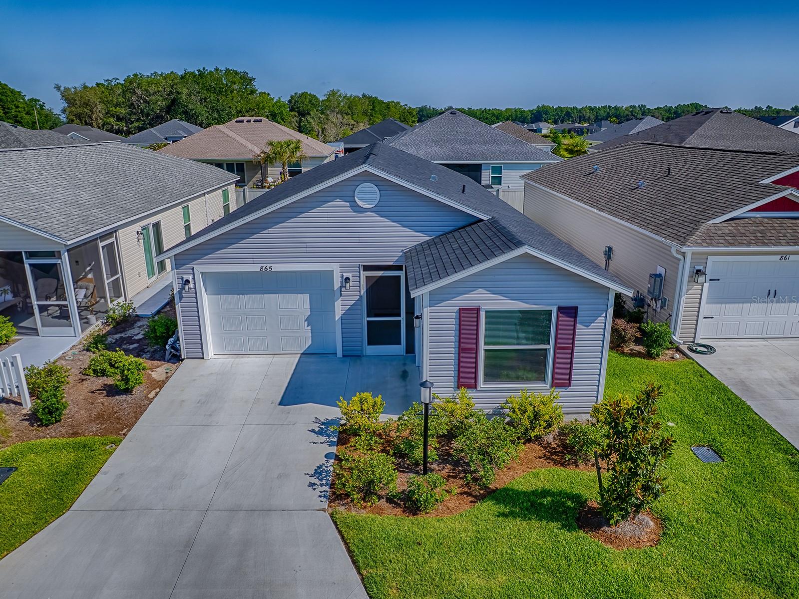 Image 46 of 57 For 865 Conroe Street