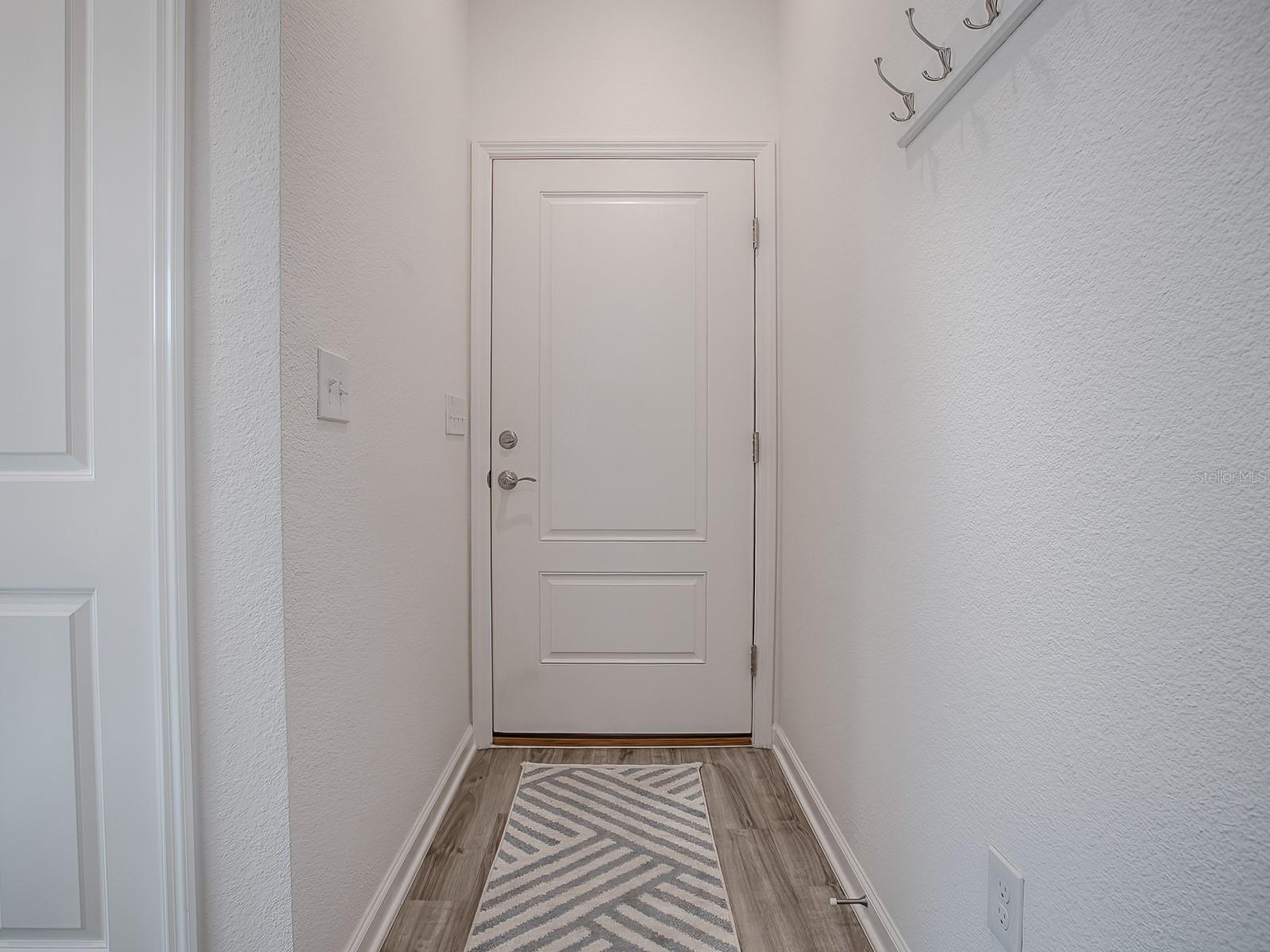 Image 5 of 57 For 865 Conroe Street