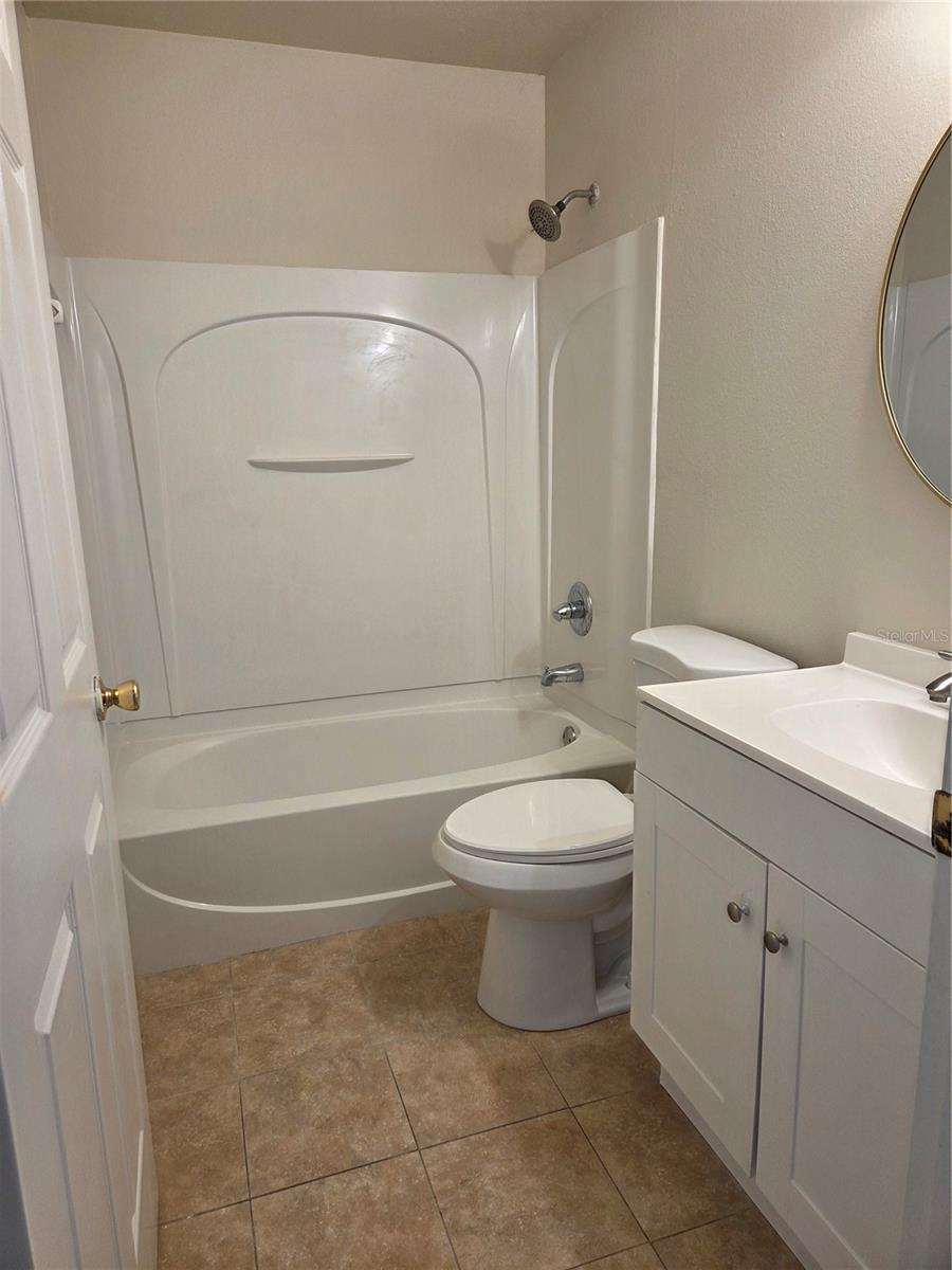 Image 11 of 13 For 15745 33rd Avenue Road