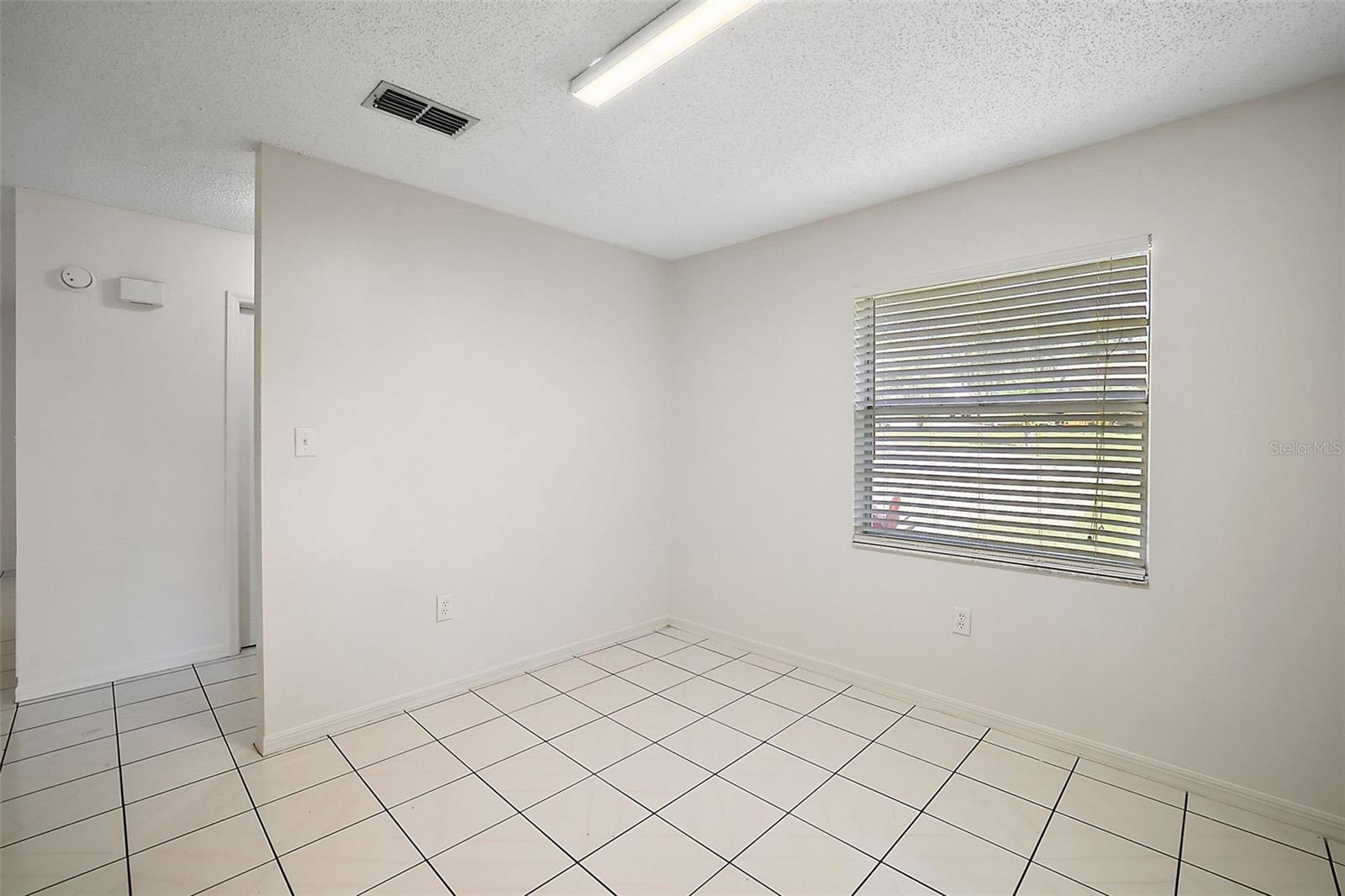 Image 11 of 21 For 1453 Fernleaf Drive