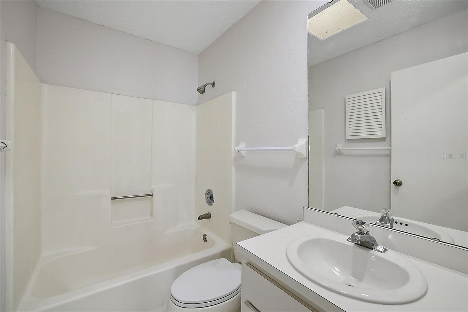 Image 17 of 21 For 1453 Fernleaf Drive