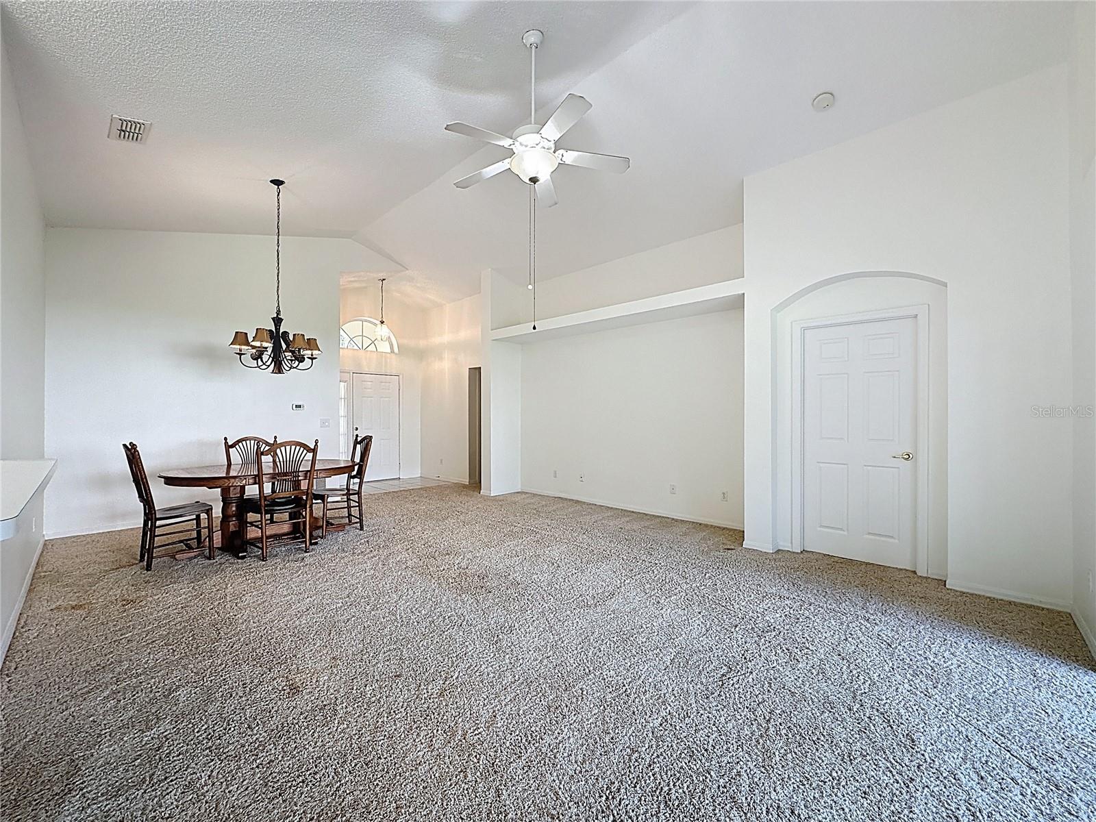 Image 11 of 37 For 3718 Westerham Drive