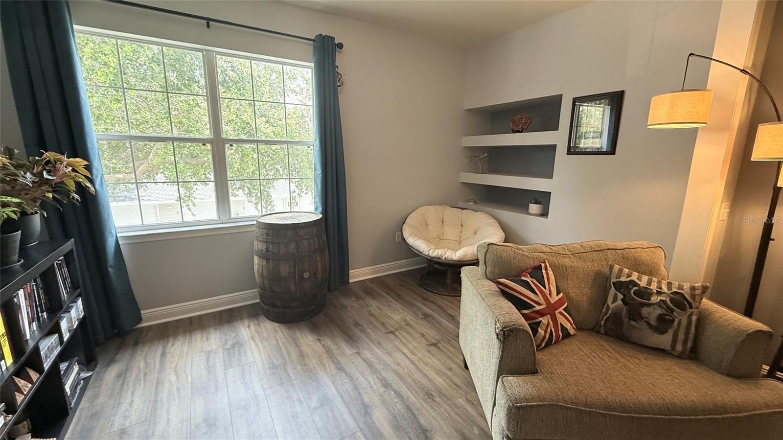 Image 6 of 29 For 130 Southern Pecan Circle 204
