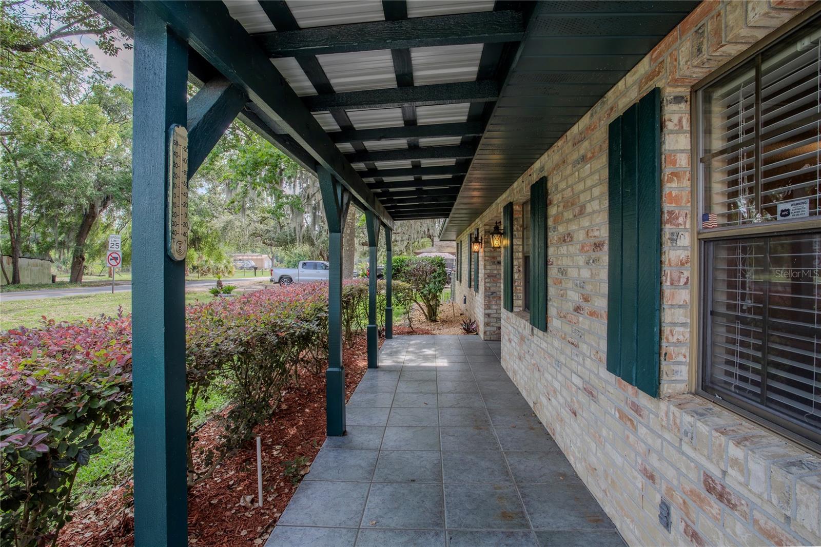 Image 5 of 41 For 18015 Palm Street