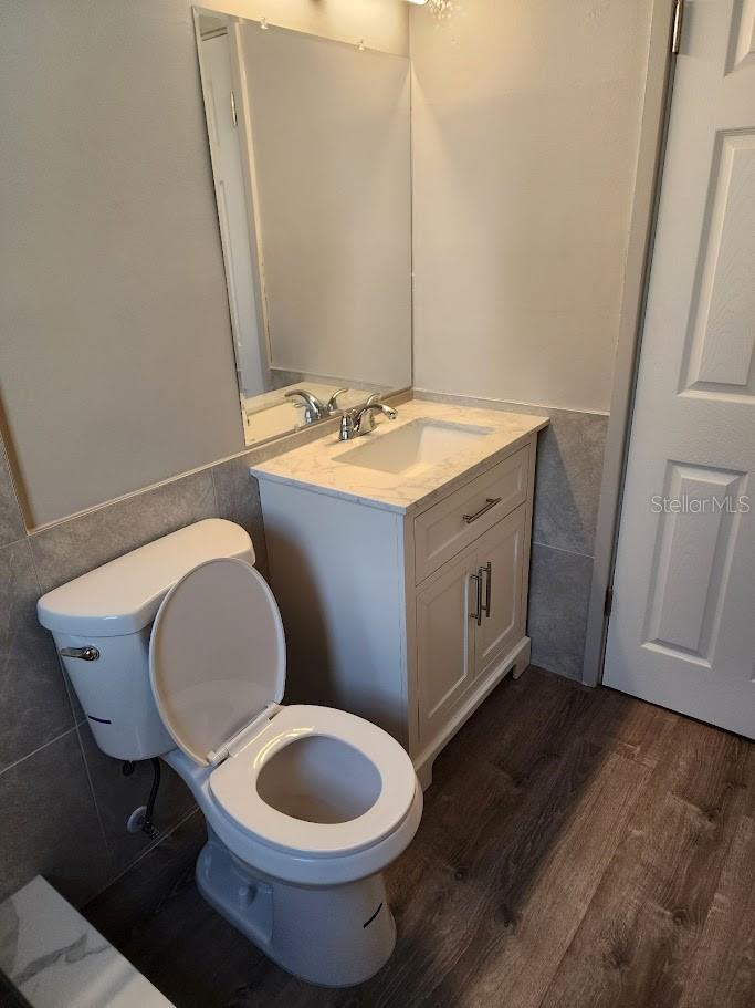 Image 8 of 15 For 1436 Disston Avenue 2