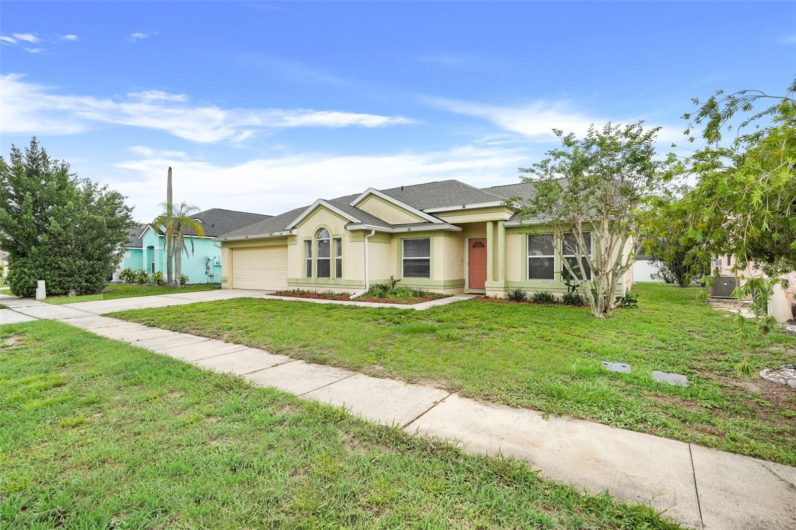 Image 41 of 43 For 2896 Picadilly Circle