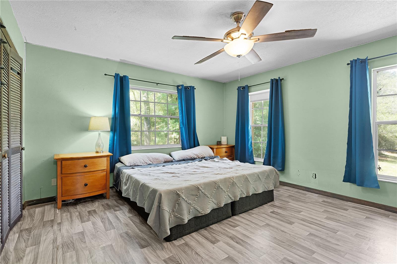 Image 24 of 55 For 5581 197th Terrace