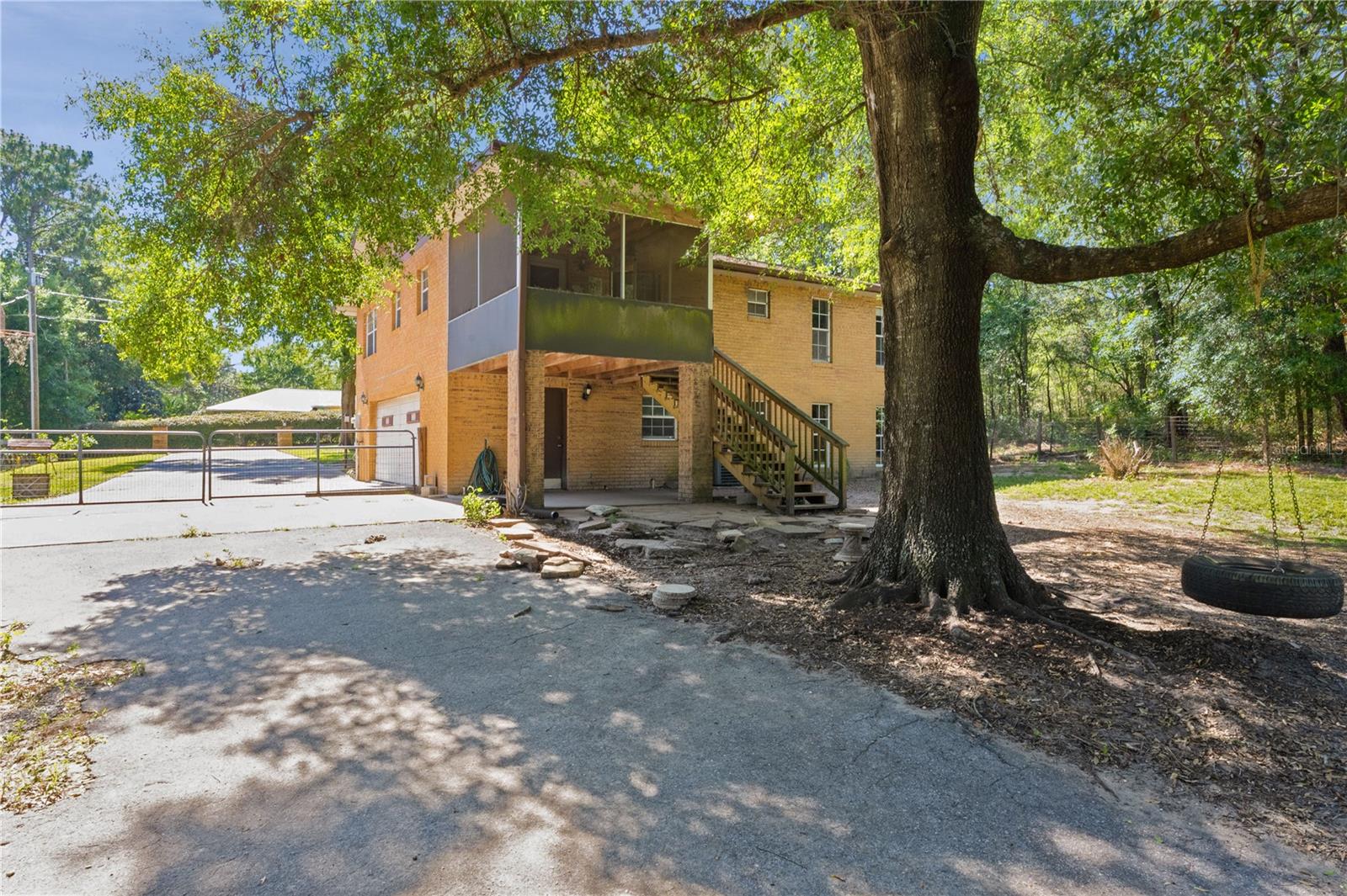 Image 36 of 55 For 5581 197th Terrace