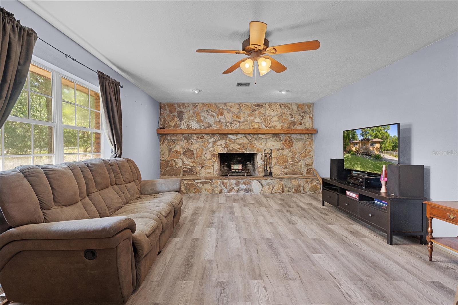 Image 8 of 55 For 5581 197th Terrace