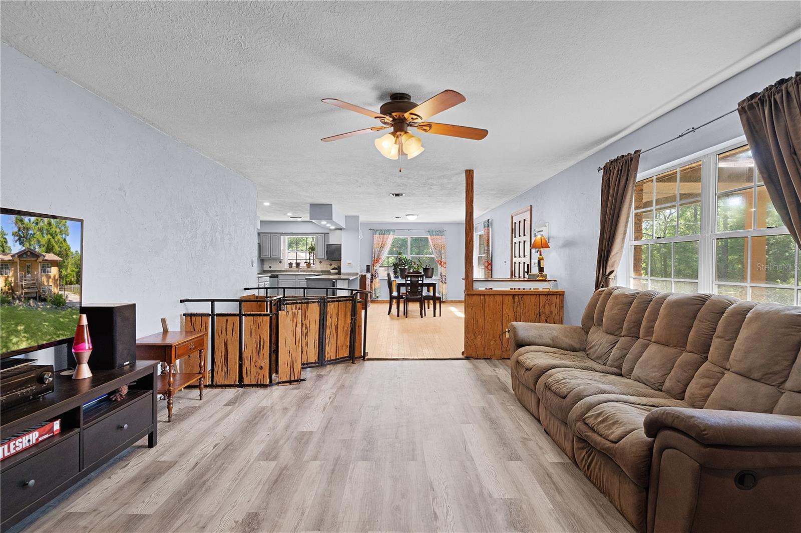 Image 9 of 55 For 5581 197th Terrace