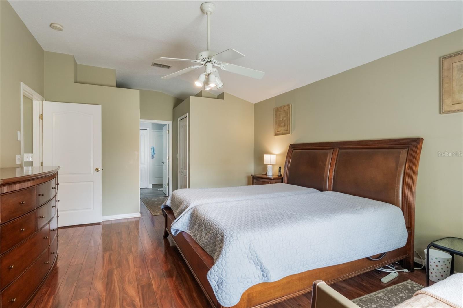 Image 14 of 43 For 11437 Alameda Sandra Drive