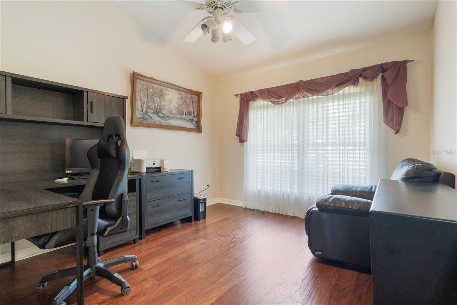 Image 20 of 43 For 11437 Alameda Sandra Drive
