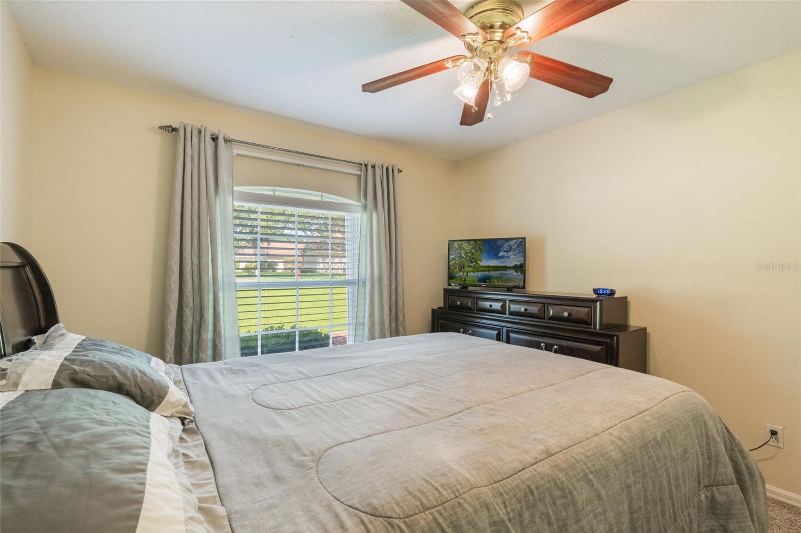 Image 23 of 43 For 11437 Alameda Sandra Drive