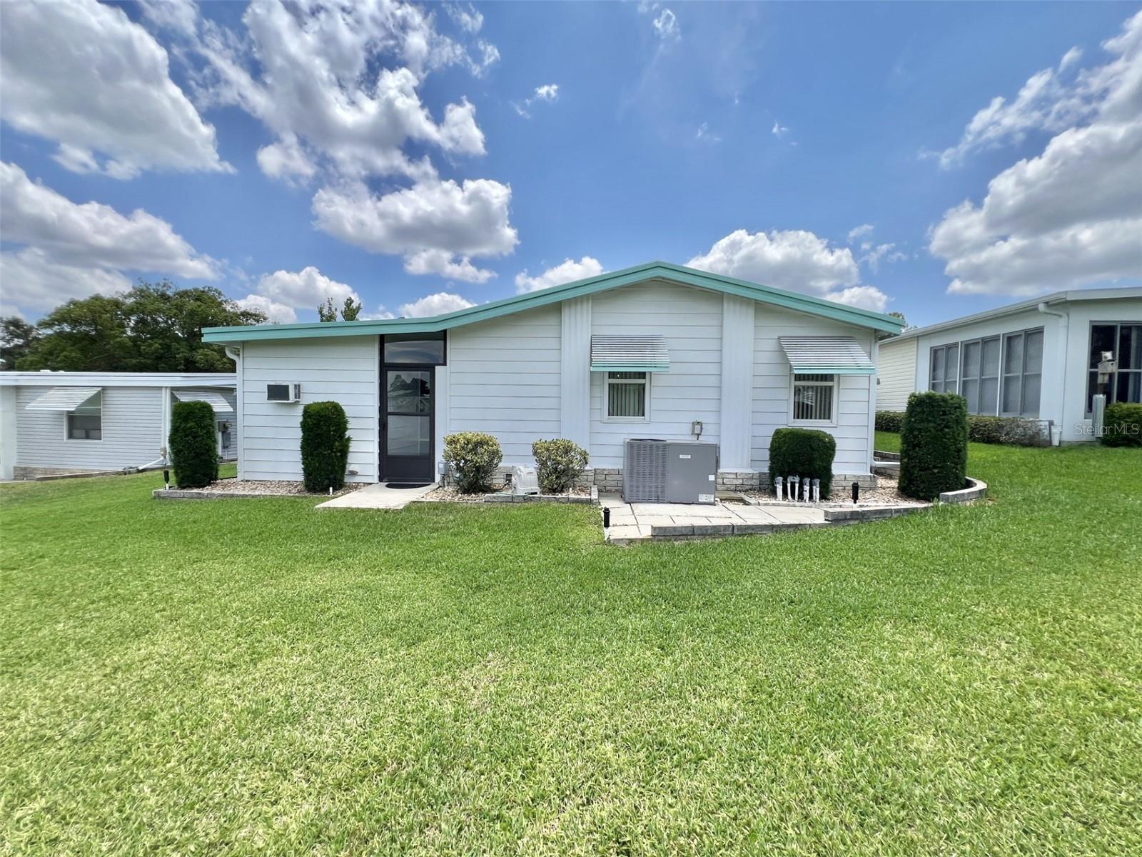 Image 11 of 74 For 175 Hibiscus Way