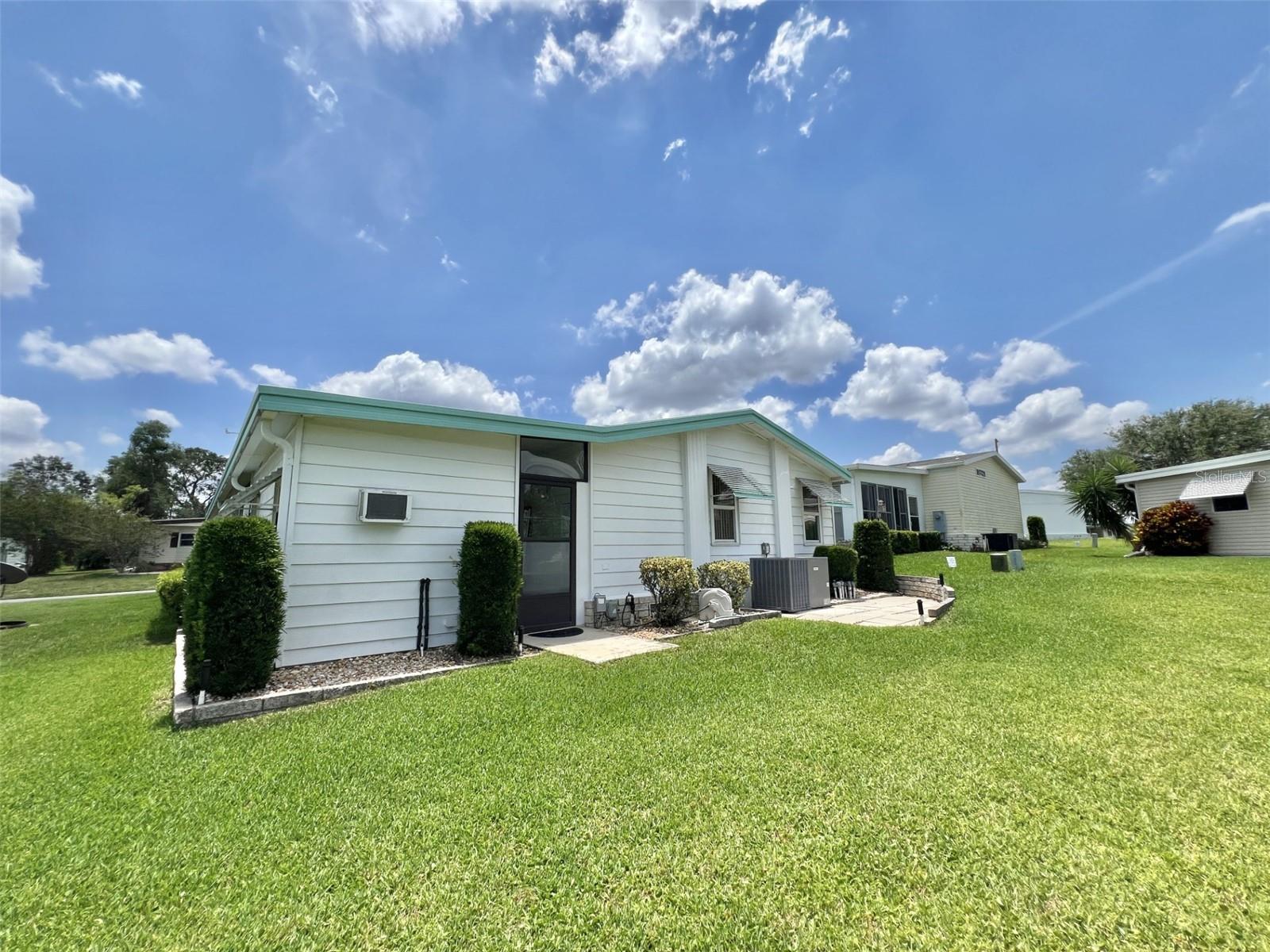 Image 12 of 74 For 175 Hibiscus Way