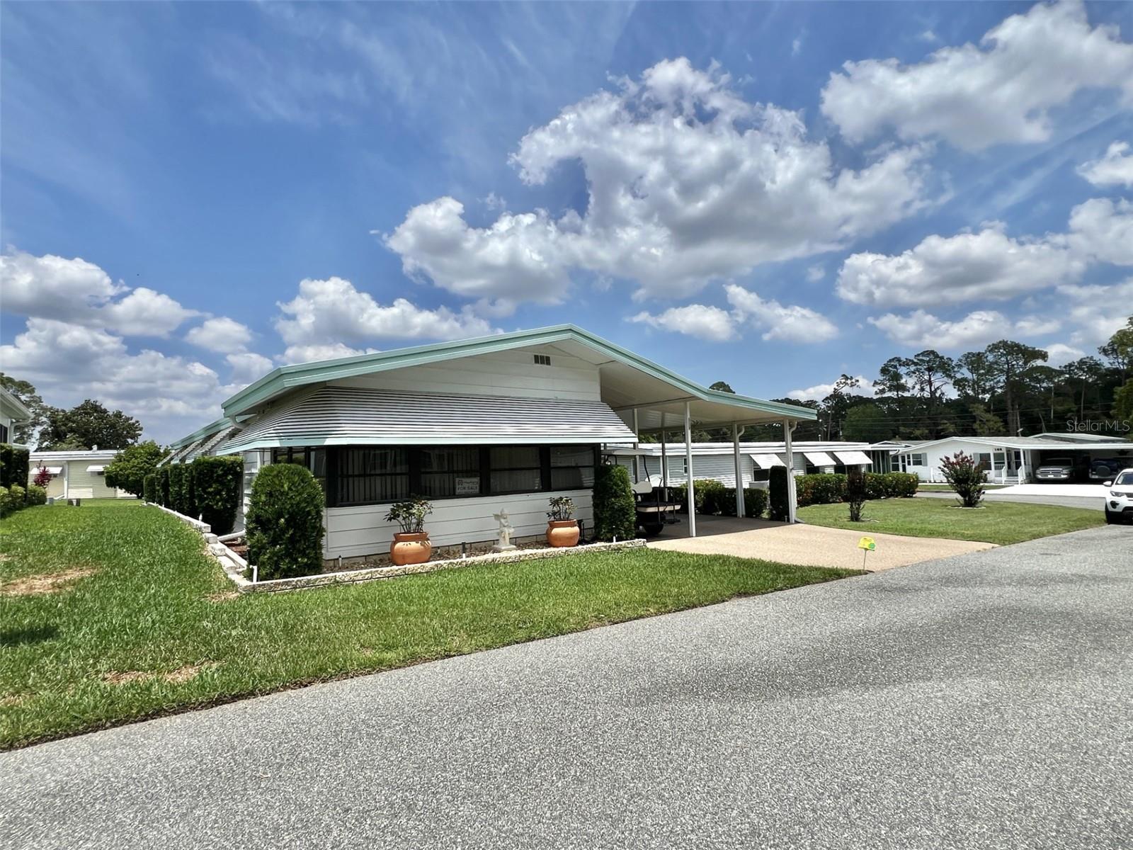 Image 8 of 74 For 175 Hibiscus Way