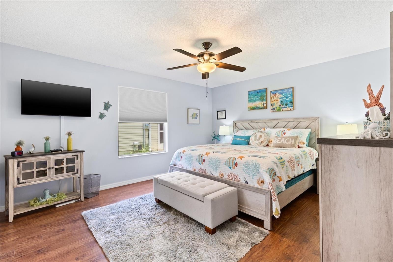 Image 16 of 37 For 612 Lisbon Lane