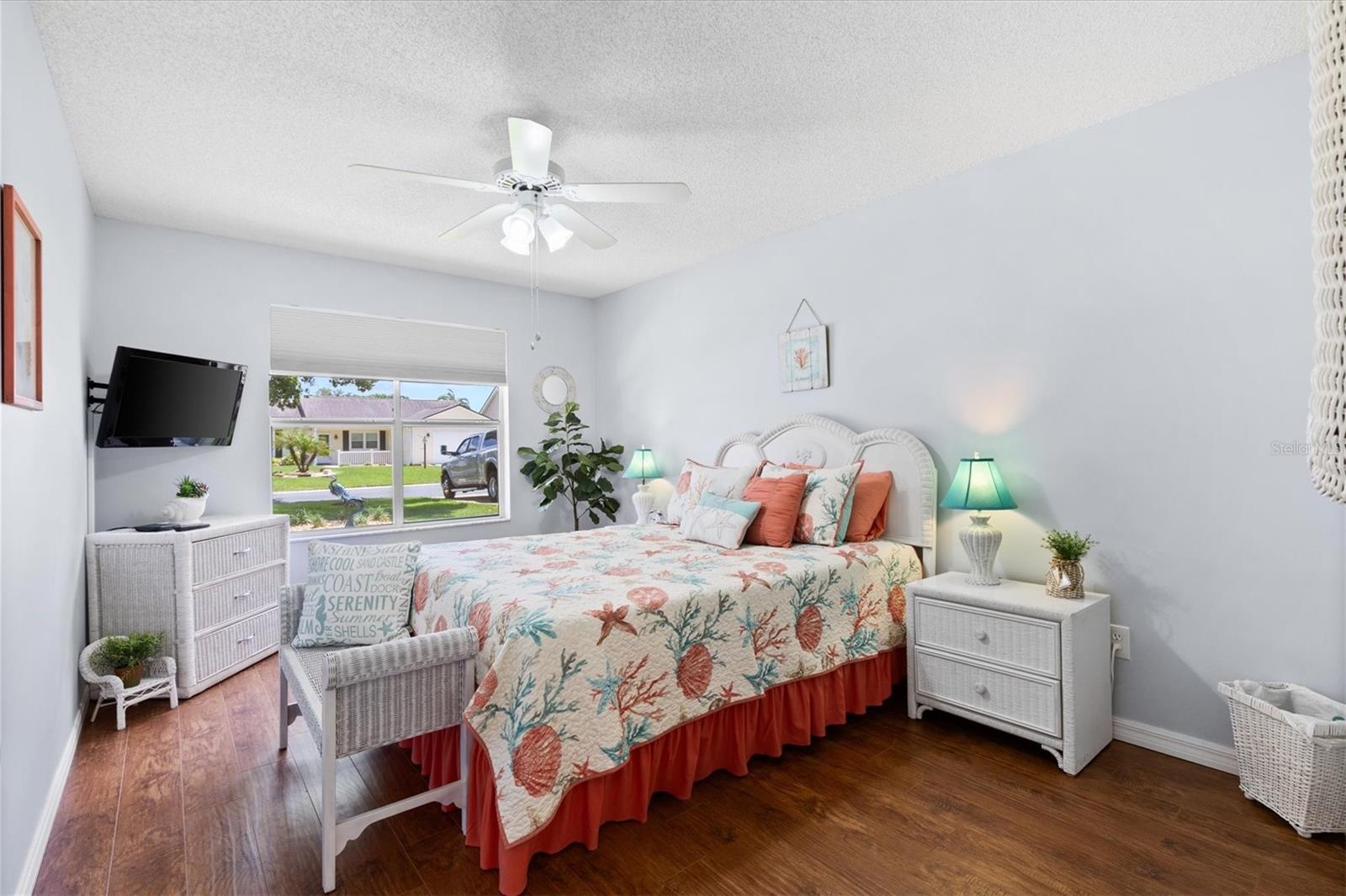 Image 21 of 37 For 612 Lisbon Lane