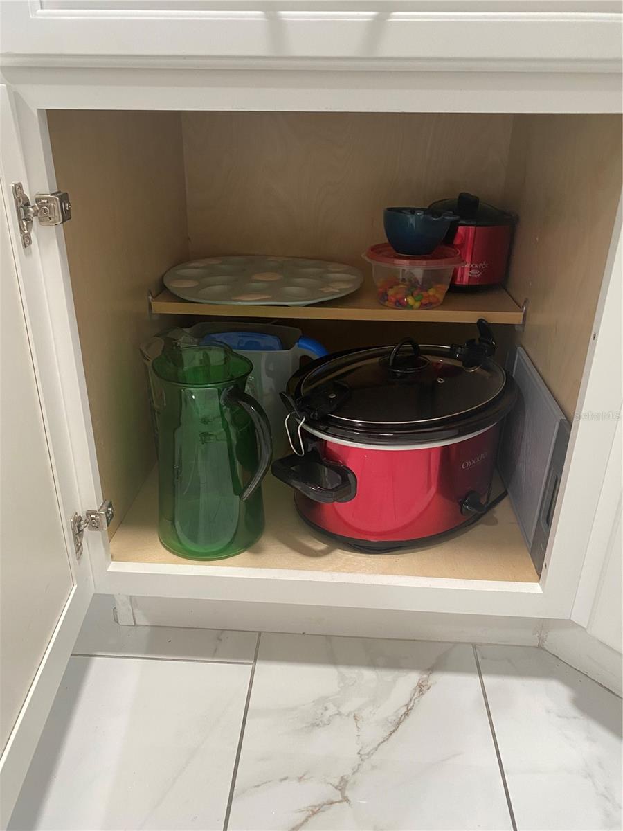 Image 32 of 37 For 612 Lisbon Lane