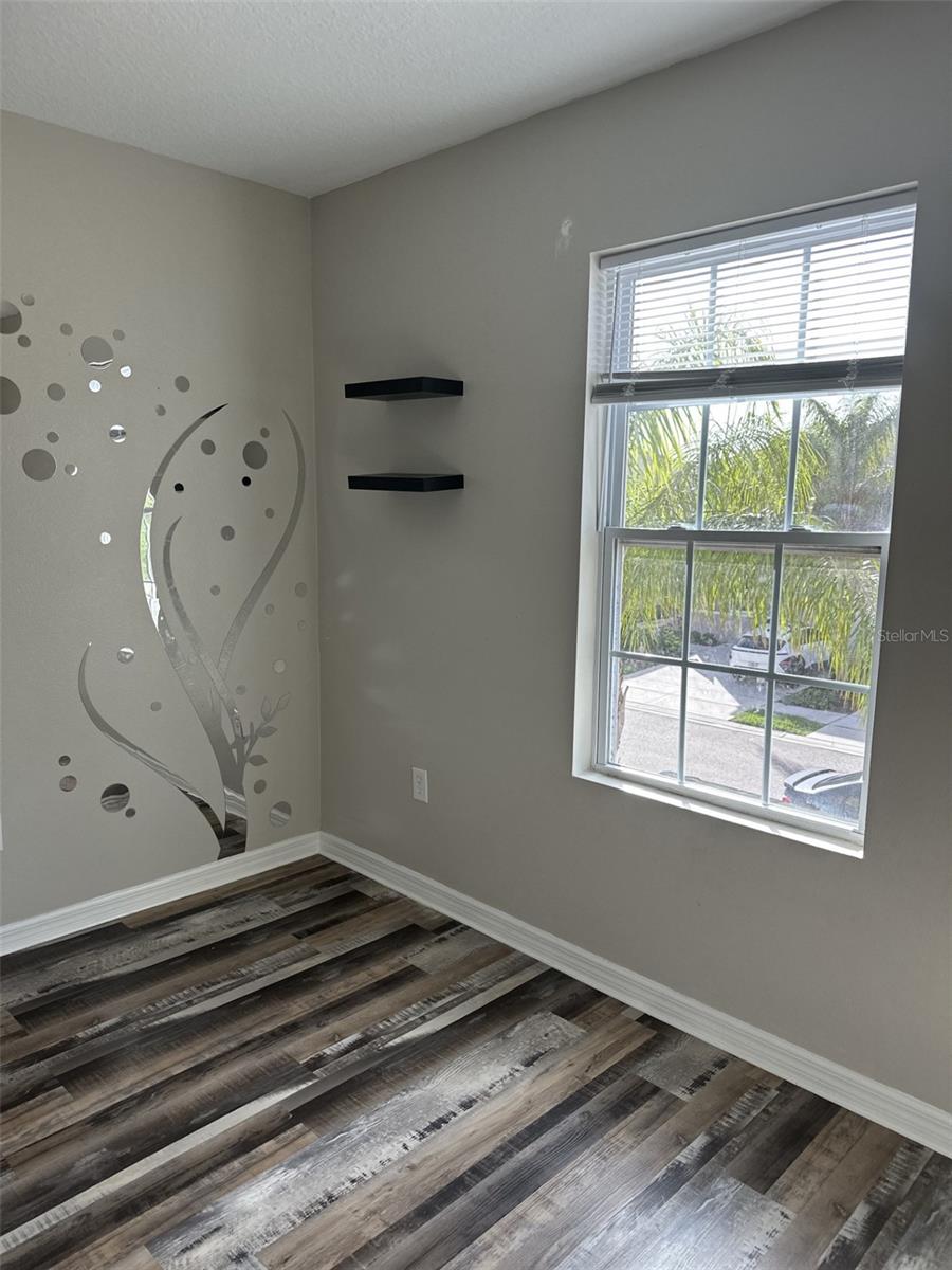 Image 4 of 9 For 463 Arbor Lakes Dr