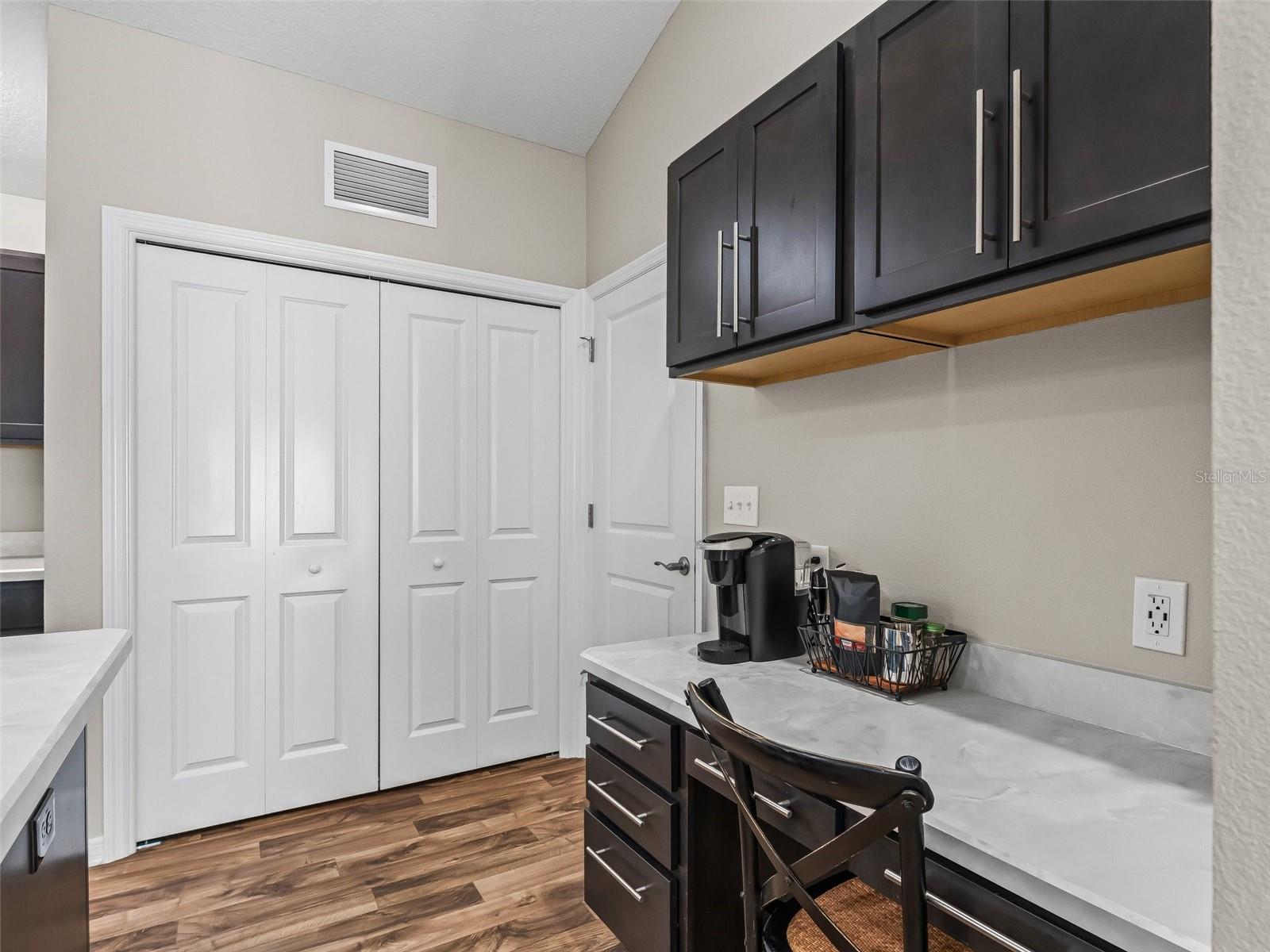 Image 12 of 36 For 6301 Whittle Court