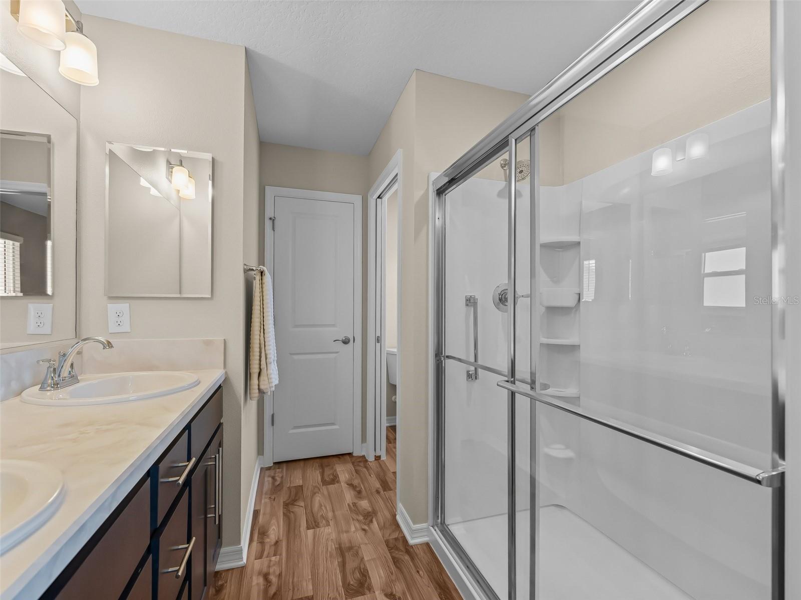 Image 20 of 36 For 6301 Whittle Court