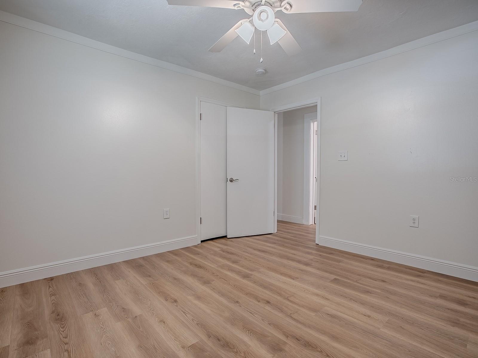 Image 22 of 64 For 9144 156th Place