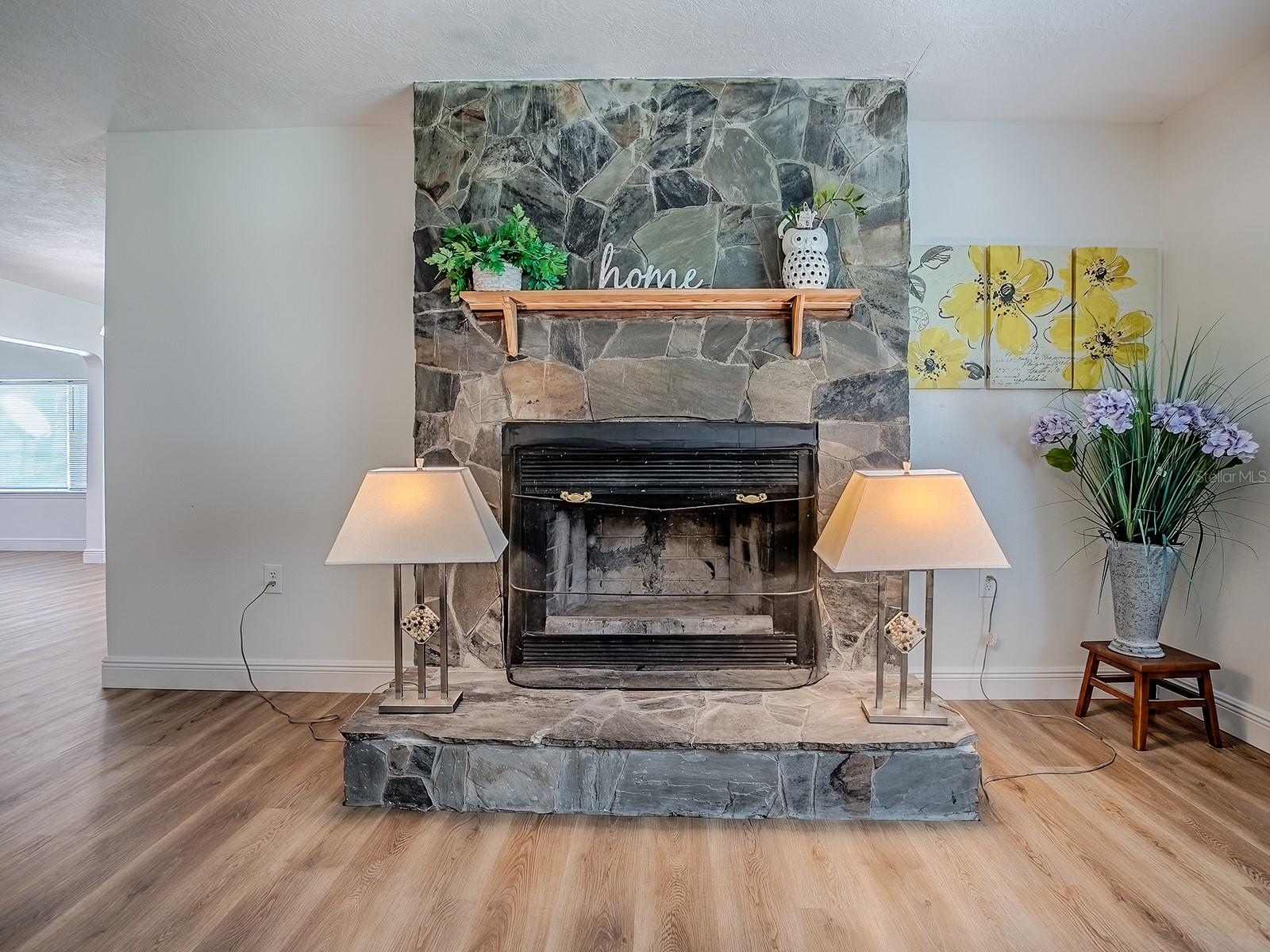 Image 7 of 64 For 9144 156th Place