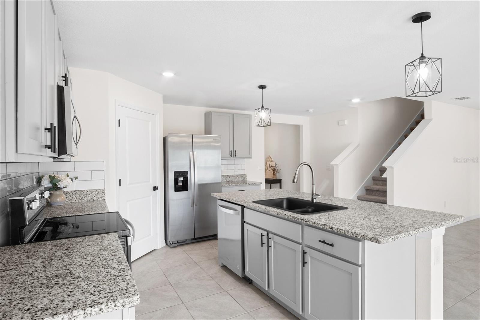Image 10 of 32 For 8455 Clearway Drive