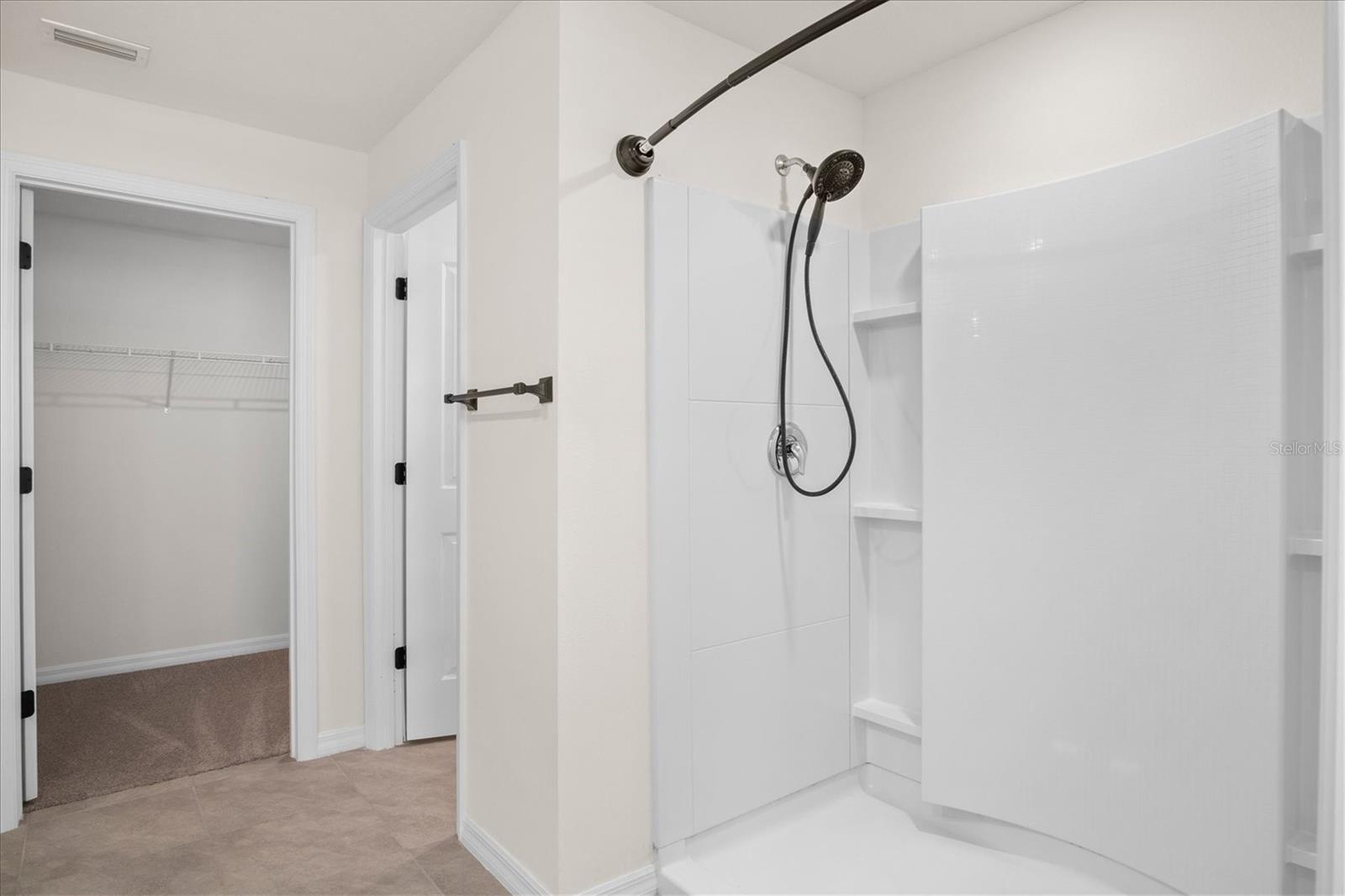 Image 20 of 32 For 8455 Clearway Drive