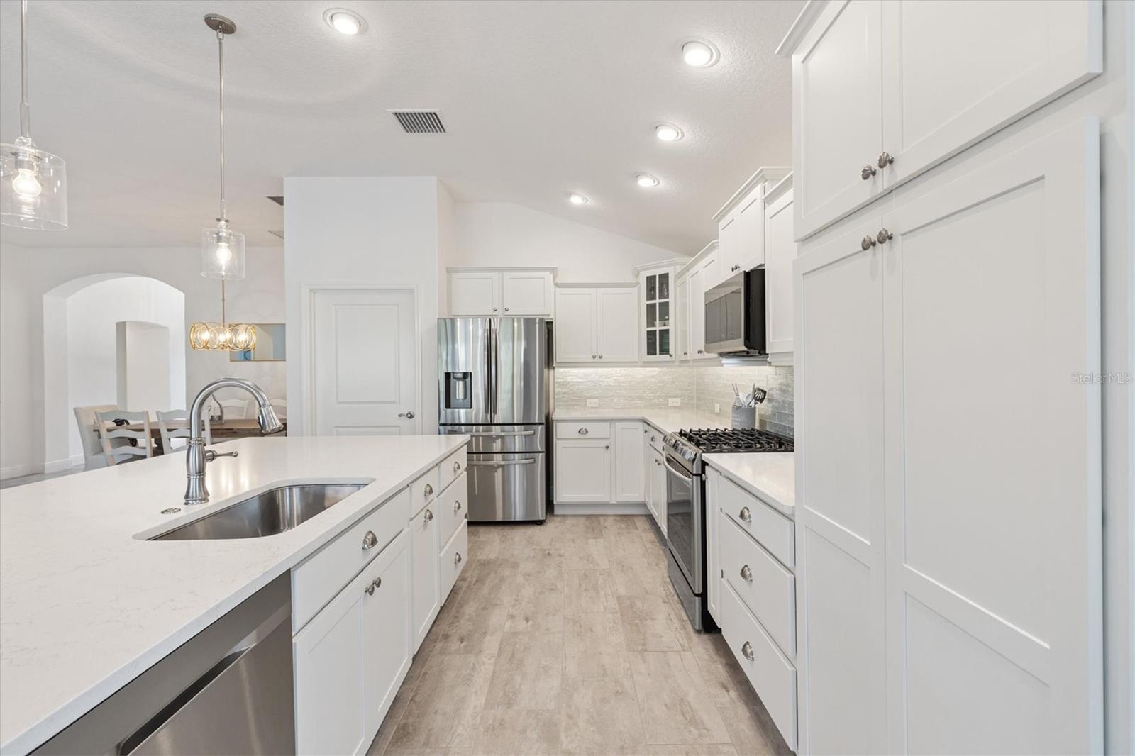 Image 13 of 51 For 2321 Demarco Drive