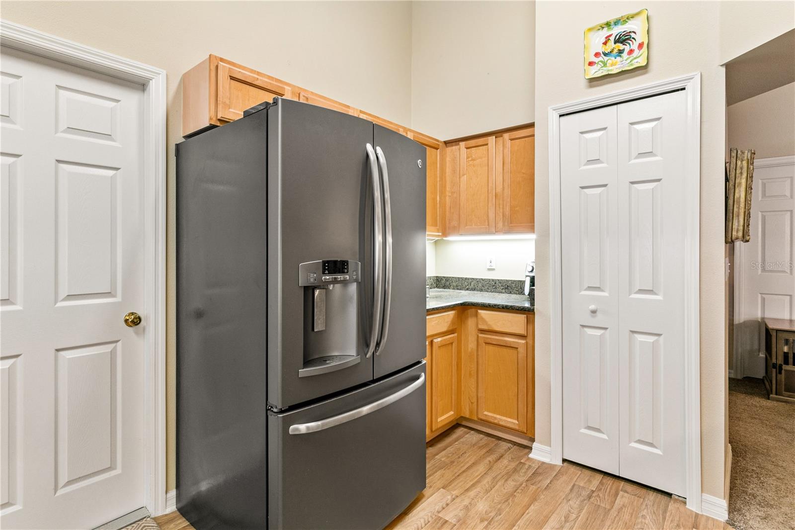 Image 10 of 46 For 4083 Capland Avenue