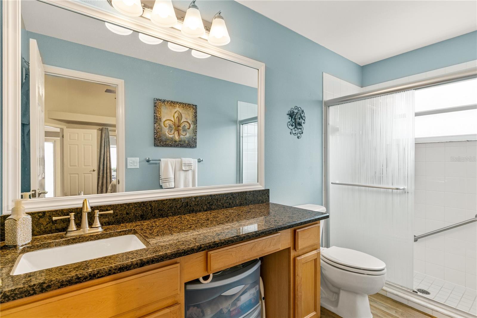 Image 13 of 46 For 4083 Capland Avenue