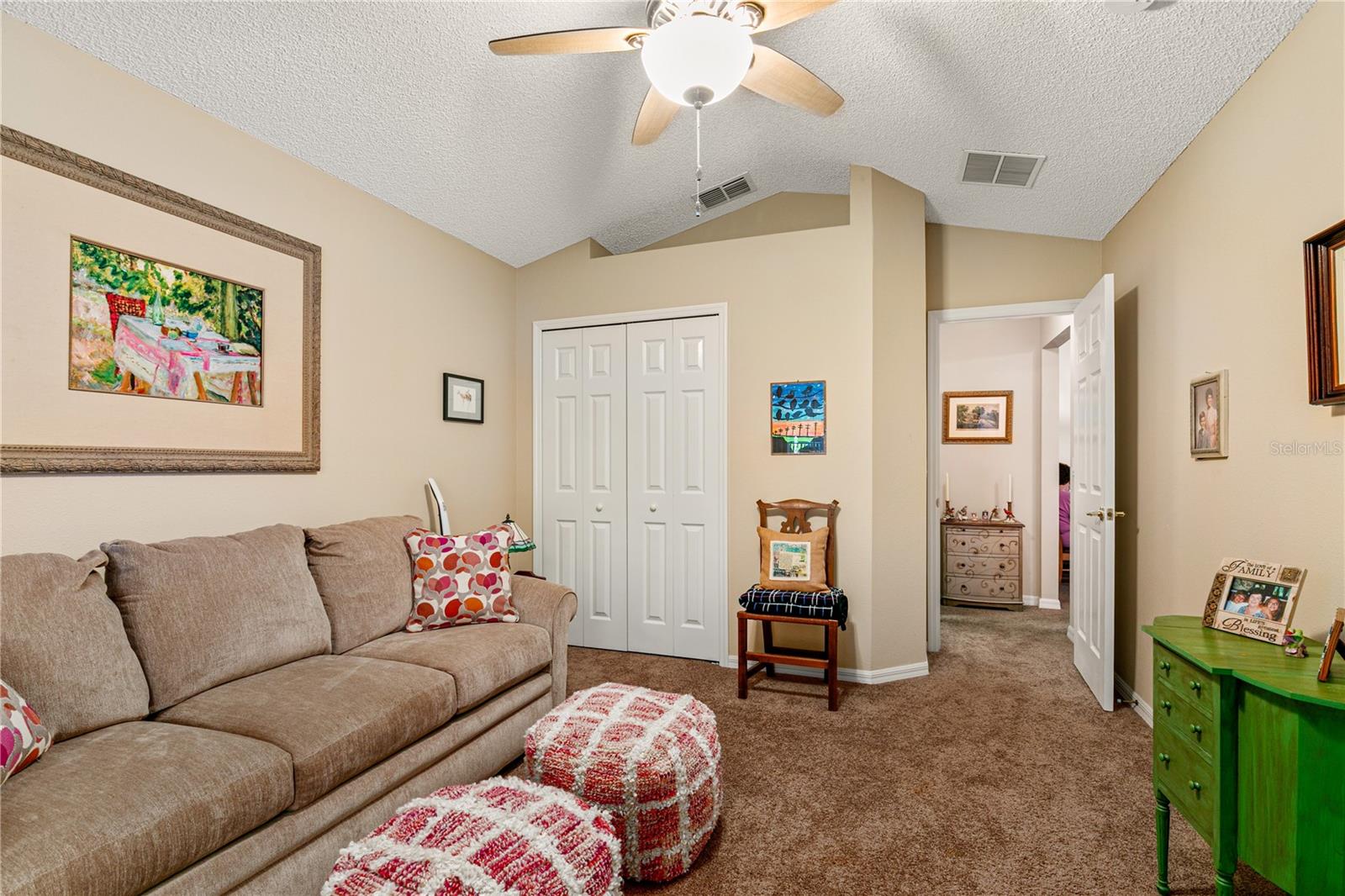 Image 19 of 46 For 4083 Capland Avenue