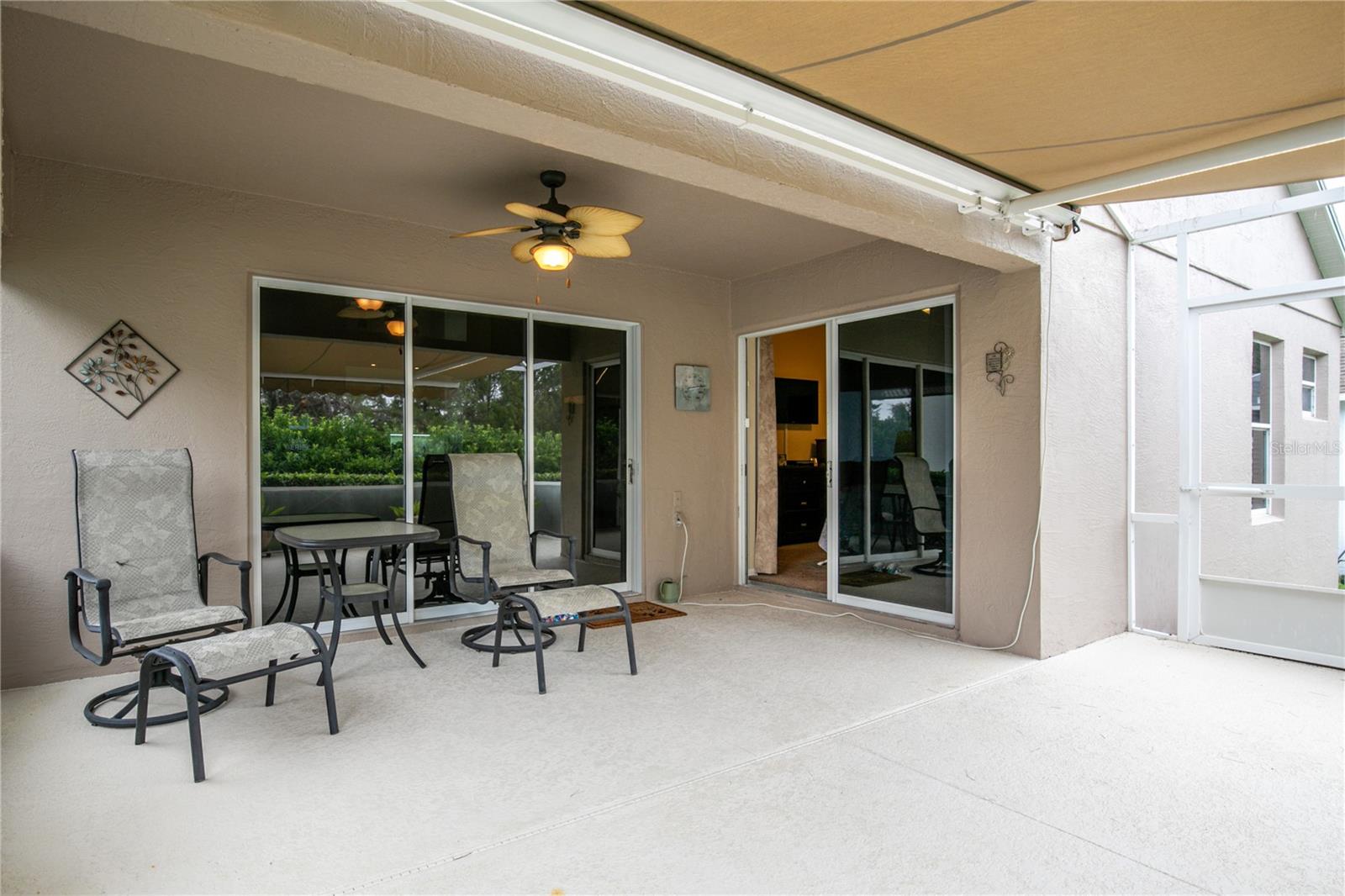 Image 22 of 46 For 4083 Capland Avenue