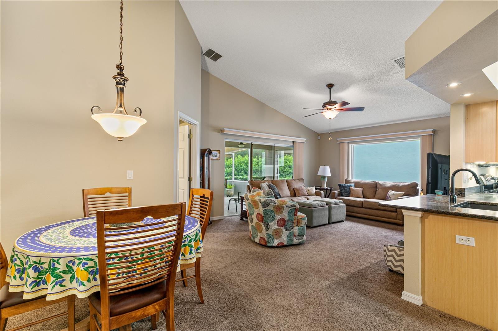 Image 9 of 46 For 4083 Capland Avenue